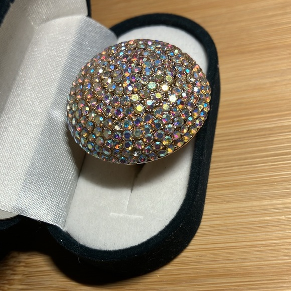 Ring#127 - Picture 2 of 5